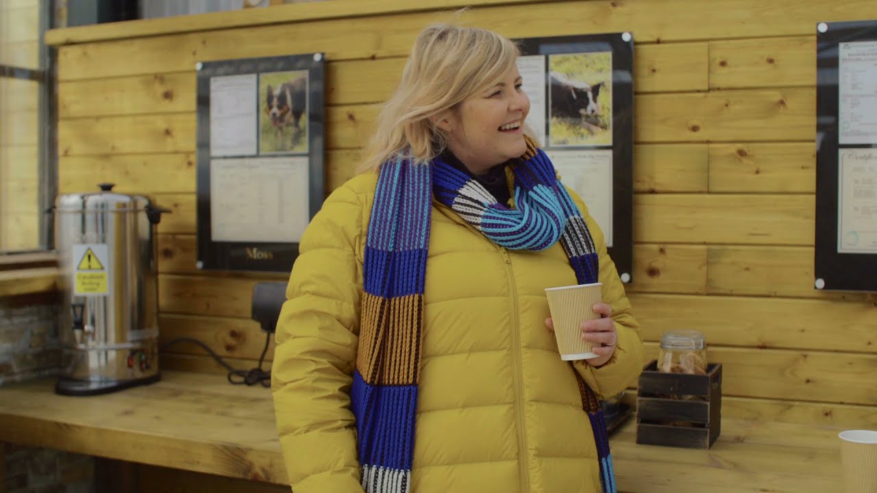Newly trained shepherdess 𝐃𝐞𝐫𝐫𝐲 𝐆𝐢𝐫𝐥𝐬 𝐒𝐭𝐚𝐫 𝐓𝐚𝐫𝐚 𝐋𝐲𝐧𝐧𝐞 𝐎́ 𝐍𝐞𝐢𝐥𝐥.